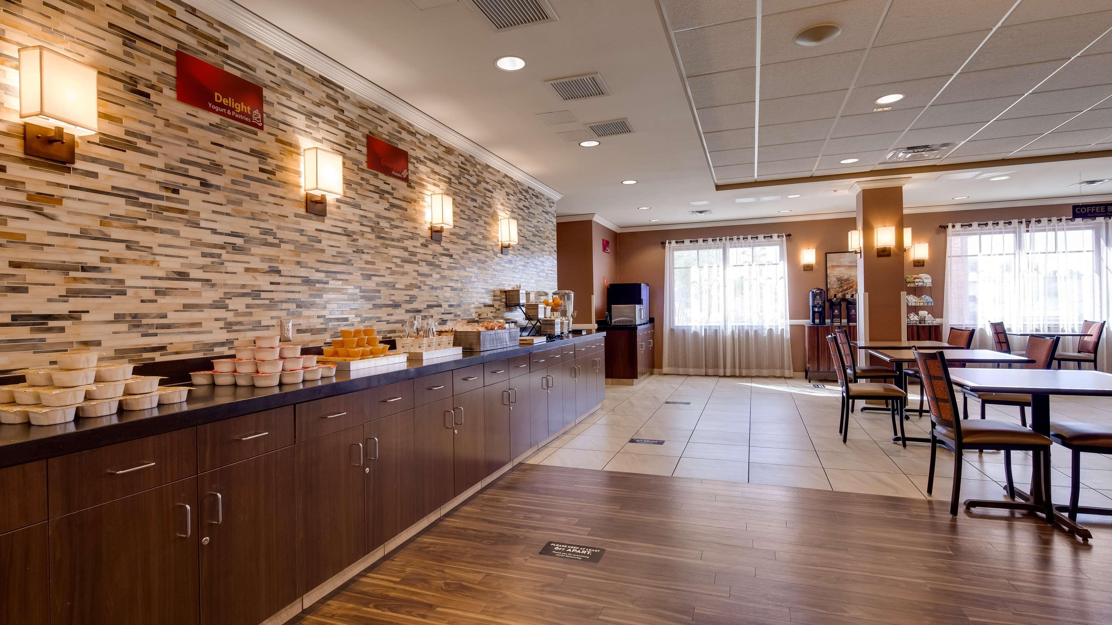Best Western Plus Chalmette Hotel Exterior foto
